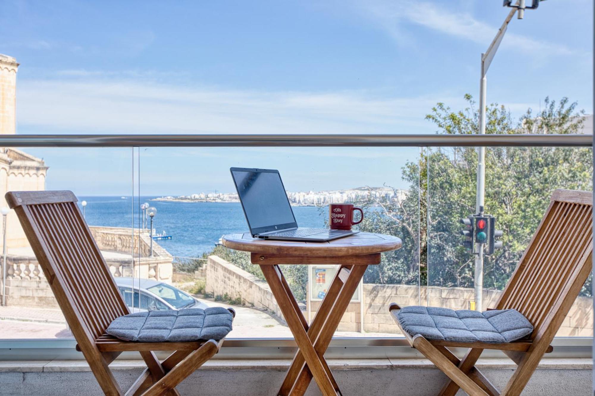 Blu Mar Sea View Apartments 圣保罗湾城 外观 照片