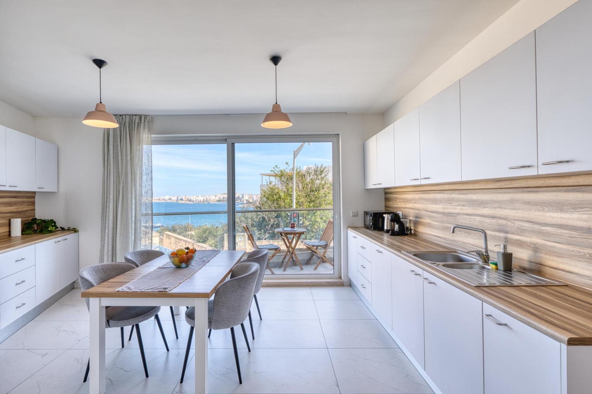 Blu Mar Sea View Apartments 圣保罗湾城 外观 照片