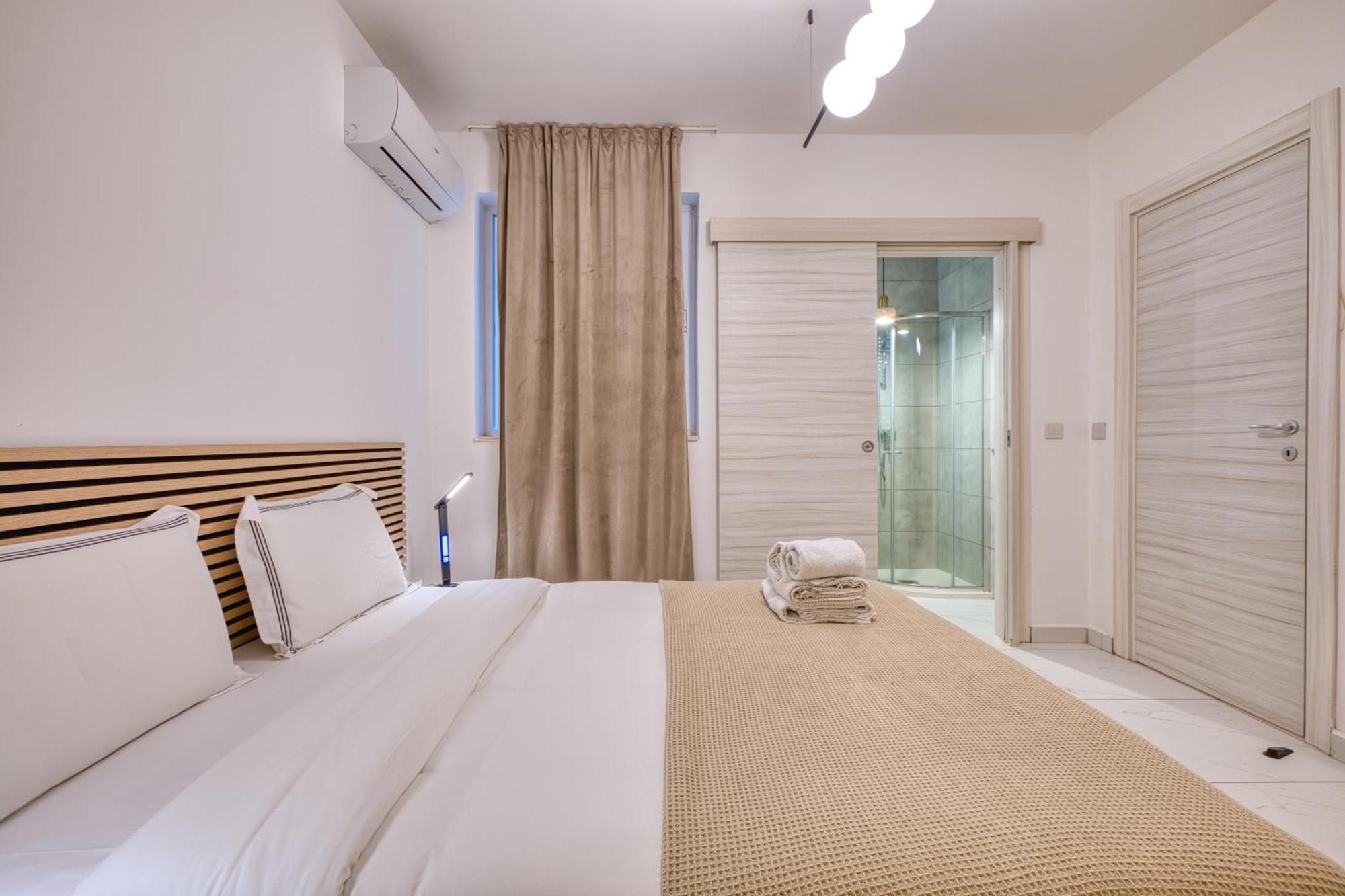 Blu Mar Sea View Apartments 圣保罗湾城 外观 照片